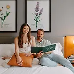 فندق مالكوم وباريت 3*