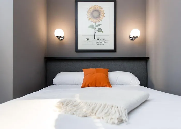 Hotel Malcom And Barret 3*