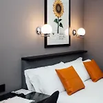 مالكوم وباريت