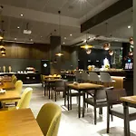 مالكوم وباريت 3*