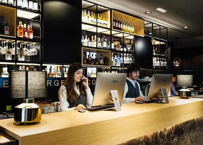 Malcom And Barret מלון 3*