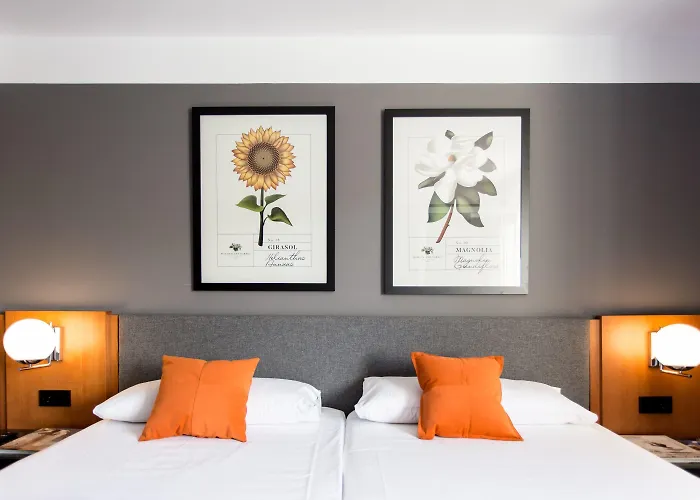 Malcom And Barret מלון