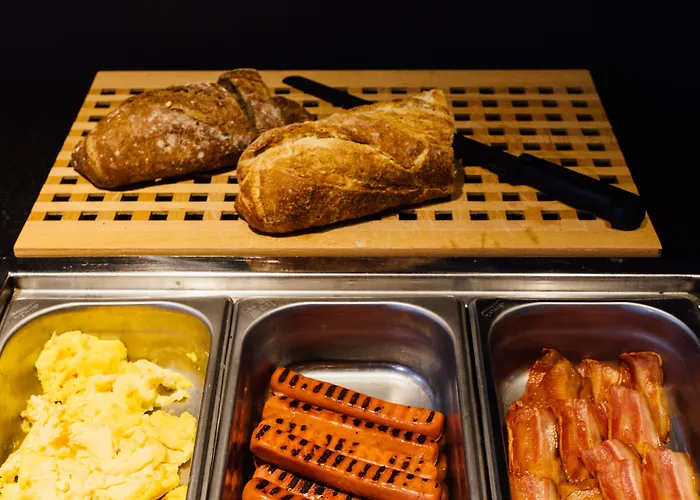 Malcom And Barret מלון 3*