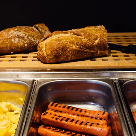 马尔科姆和巴瑞特酒店