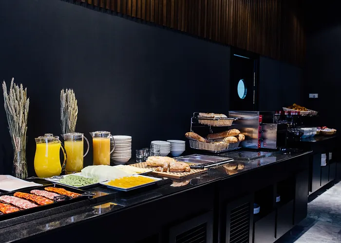 Hotel Malcom And Barret