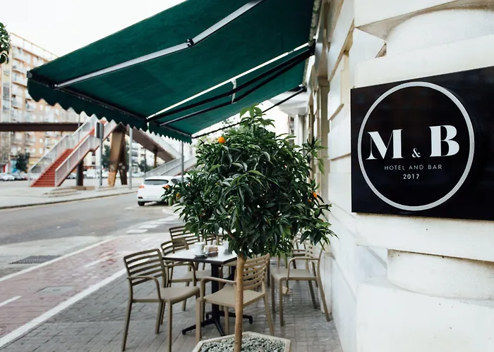 Malcom And Barret Hotel 3*